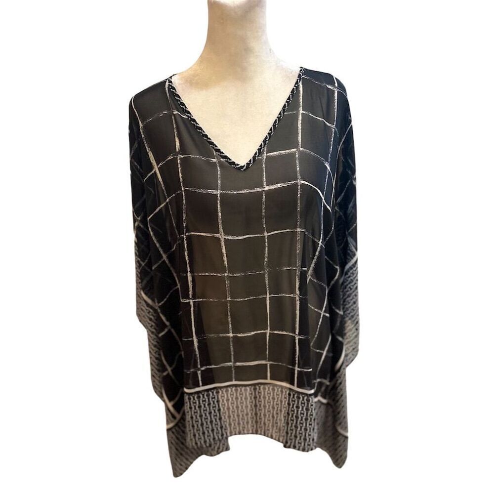 Susan Graver Women's M Black Plaid Chiffon V-Neck Poncho Top Casual